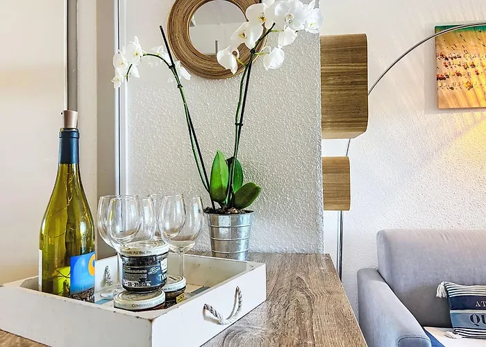 L'equateur-4 By Interhome Lejlighed