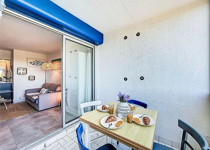 L'equateur-4 By Interhome Lejlighed